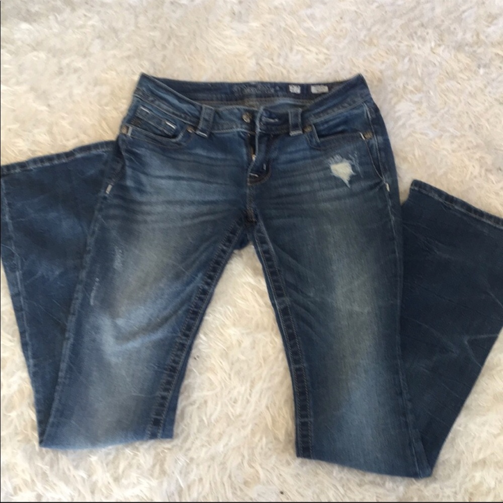 *SOLD* Miss Me Mid Rise Boot cut jeans, size 27